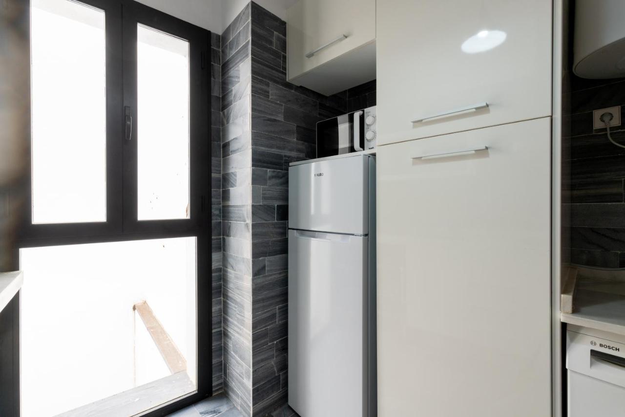 Ry Aparcamiento Incluido Junto A Catedral Ideal Parejas Seville Ngoại thất bức ảnh